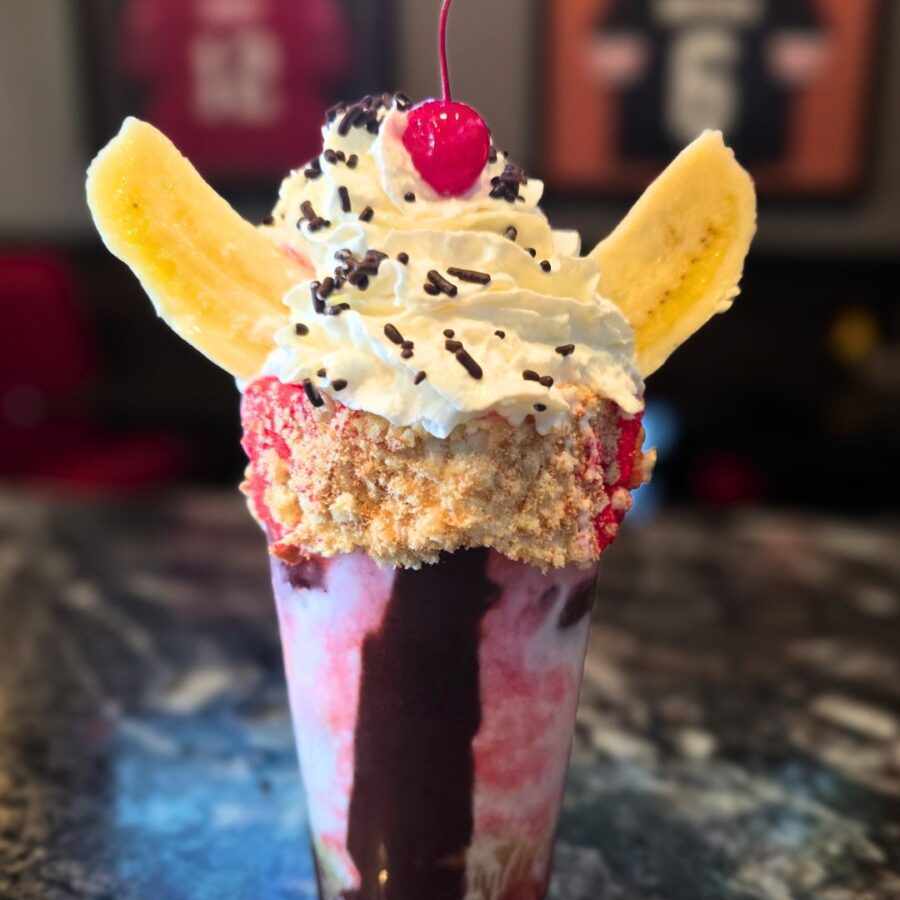 Banana Split Milkshake